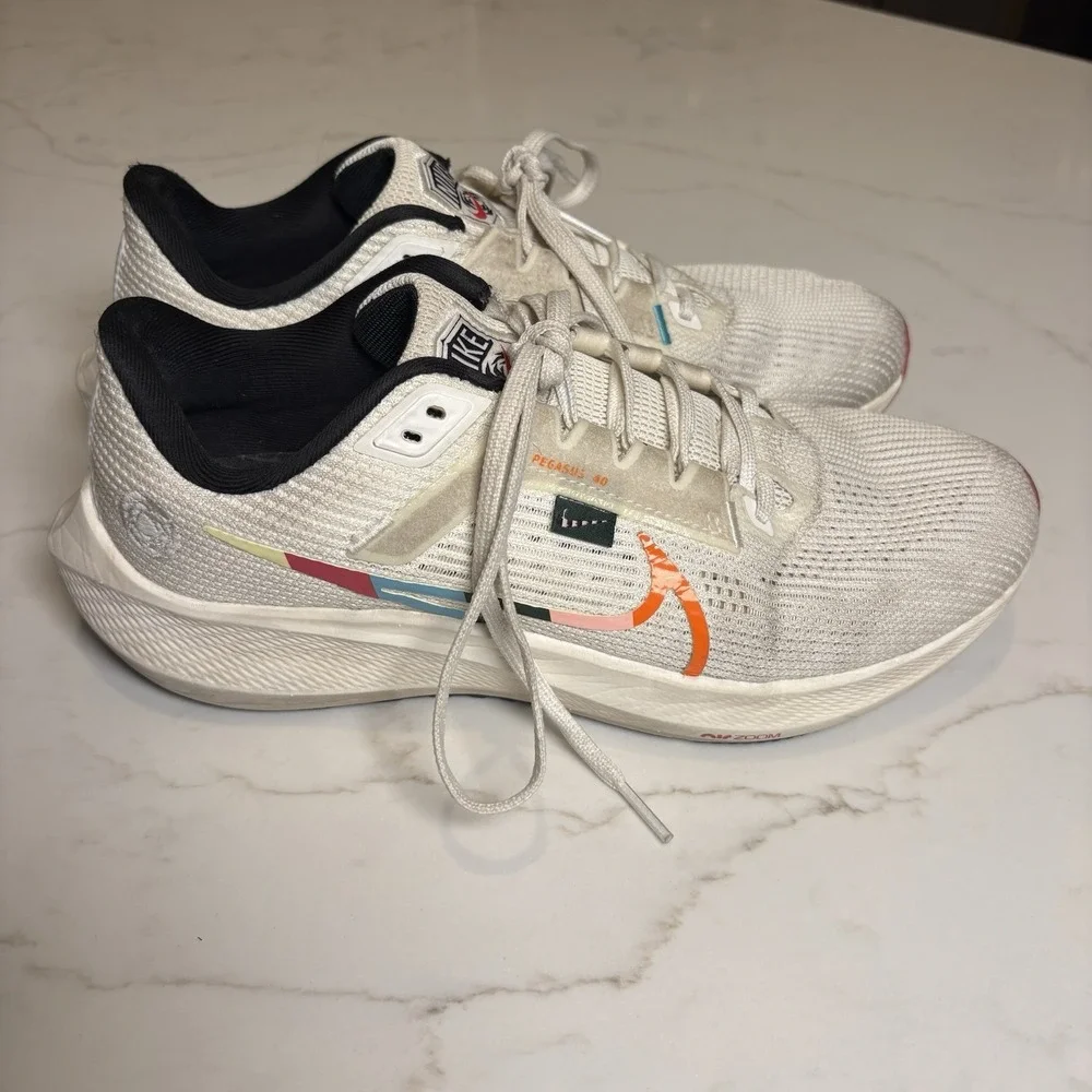 Nike Air Zoom Pegasus 40 Breathable Cushioned Running Shoes White/Black US 9